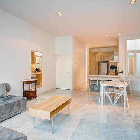 Three Bedroom Marble Apartment In The Heart Of Антверпен Екстериор снимка