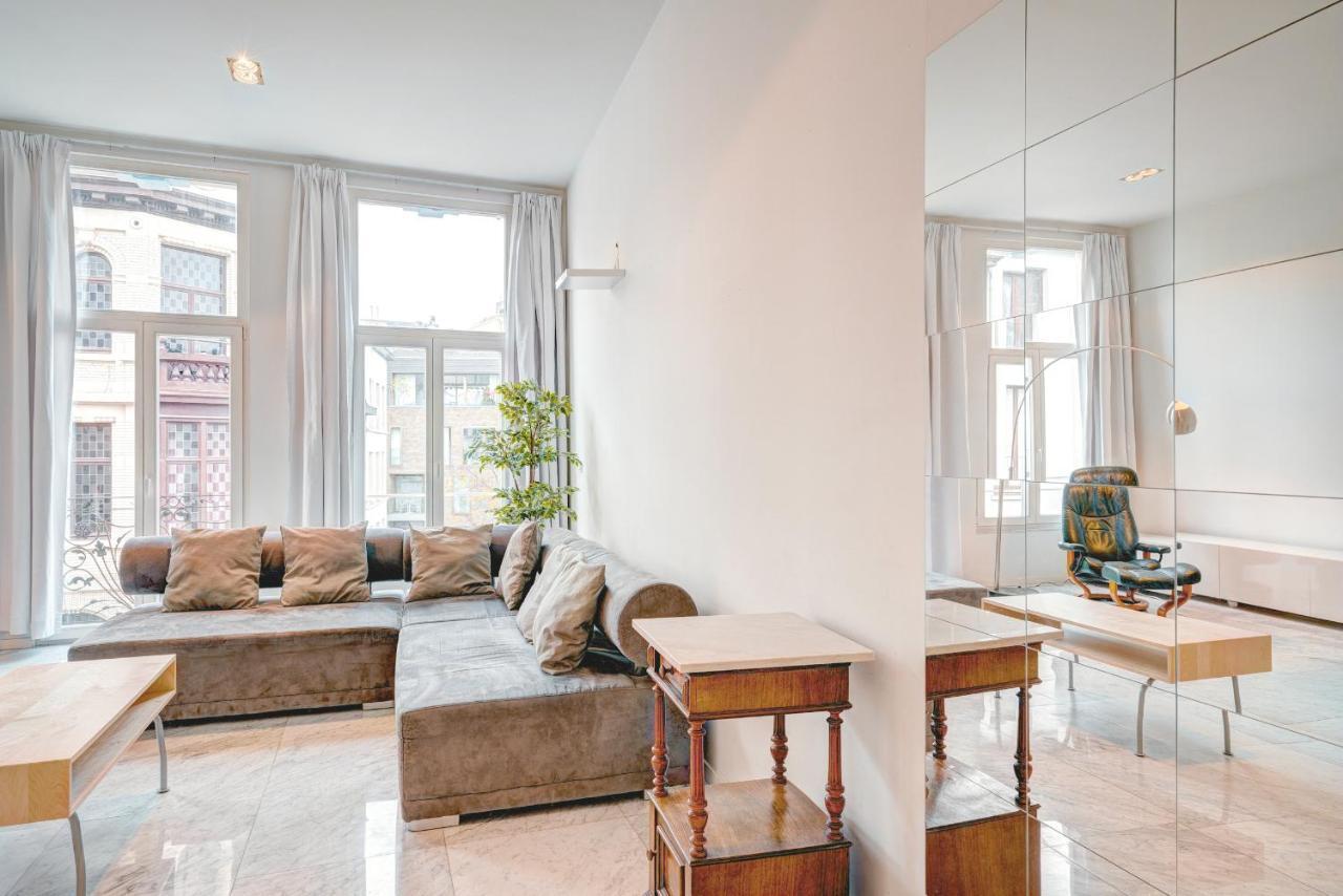 Three Bedroom Marble Apartment In The Heart Of Антверпен Екстериор снимка
